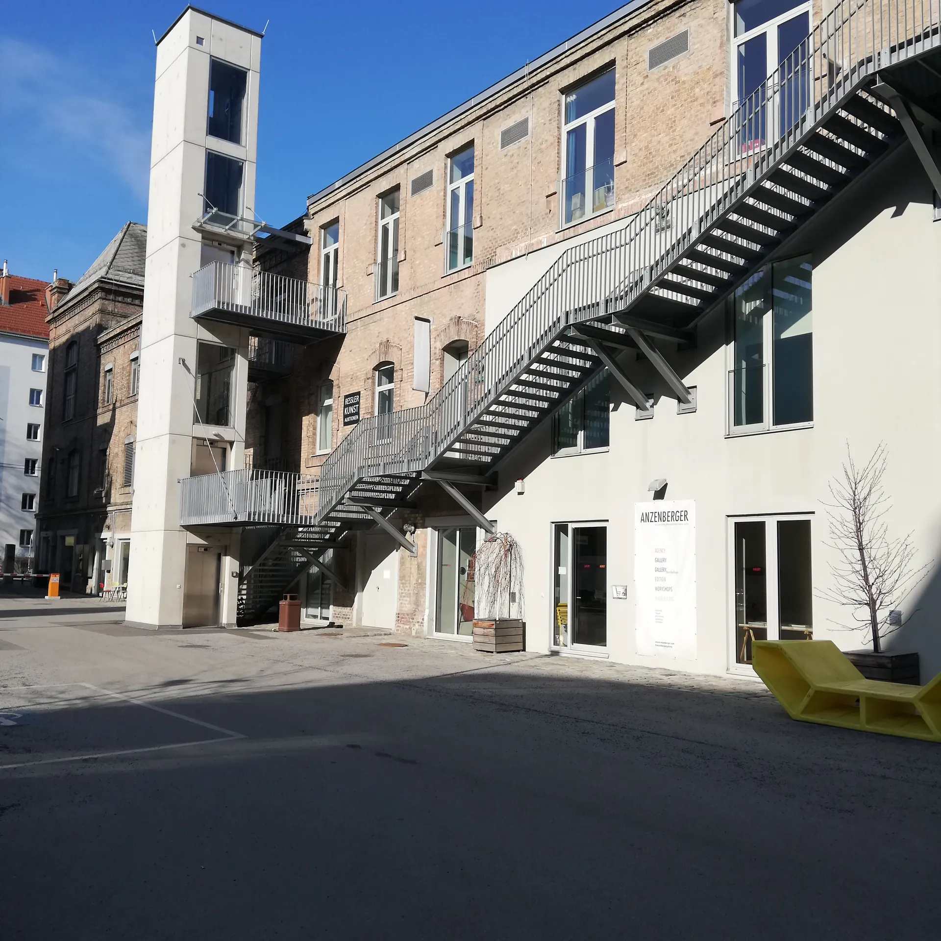 Haus Wien stiegenaufgang – Immobilienmakler Wien | IZY Immobilien Haus Wien stiegenaufgang – Immobilienmakler Wien | IZY Immobilien